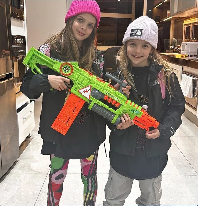 Wanda Nara compartió varias fotos en su regreso a las redes sociales