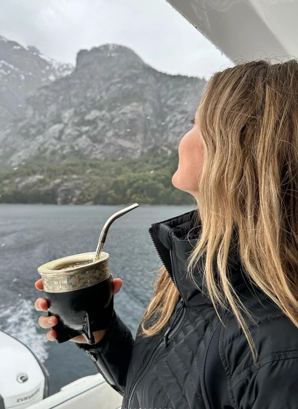 Gisele Bundchen en Bariloche con su hermana, su hija y su sobrina