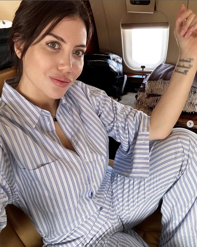 Wanda Nara en vuelo a Turquía
