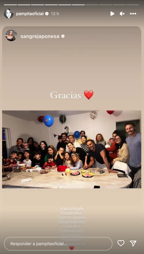 Pampita republicó la foto del cumpleaños de Amancio donde aparecen todos, incluida ella y Vicuña