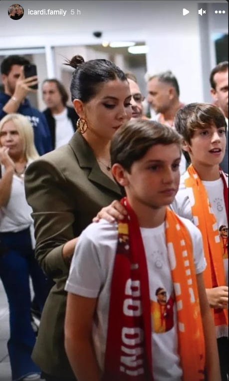 El look de Wanda Nara al llegar a Estambul