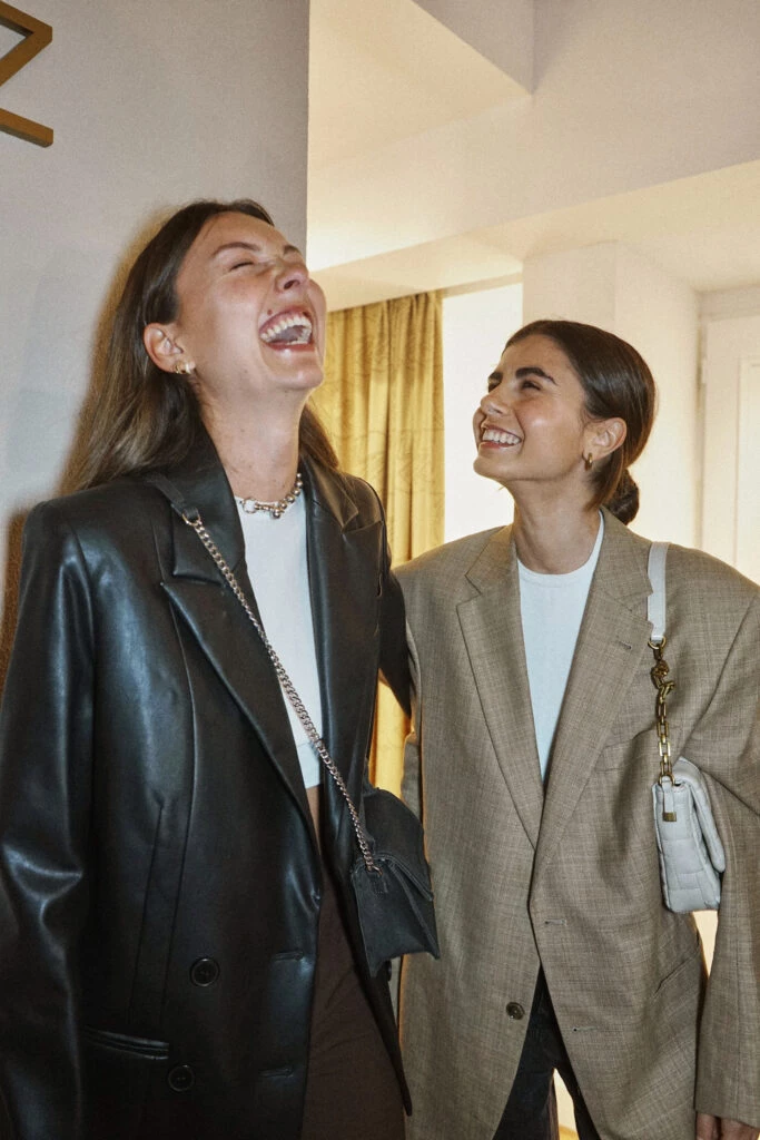 Delfina de Nicola y Juana Rotundo