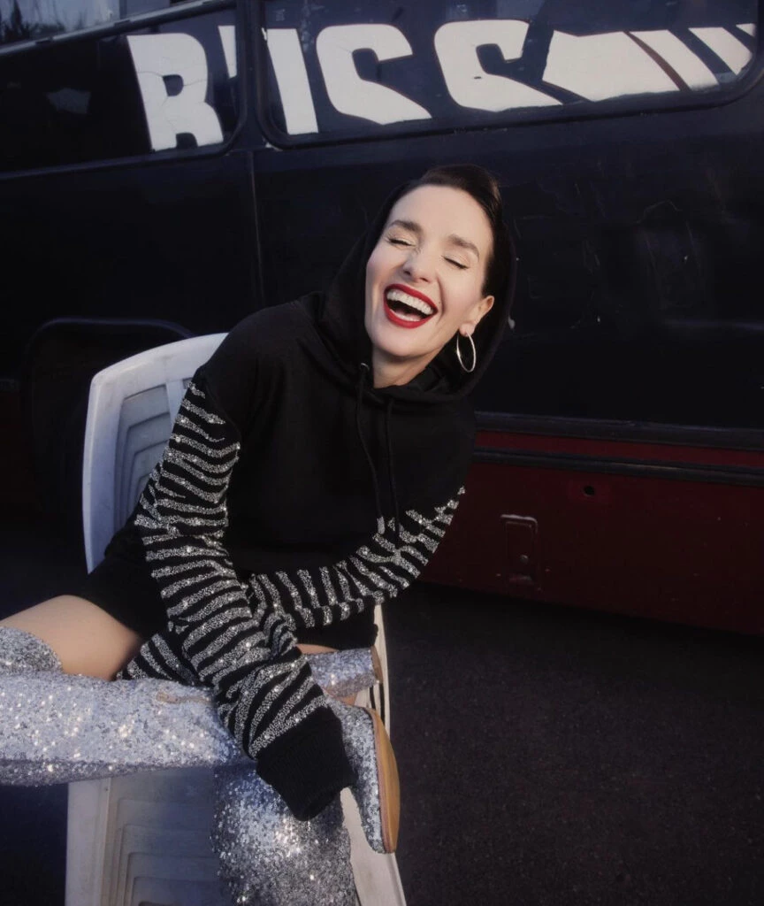 El look brilloso de Natalia Oreiro. Foto: Instagram.