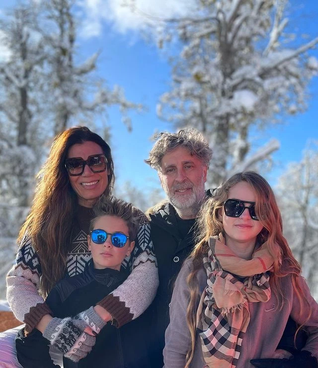 Flor de la V con su familia en el Sur del país