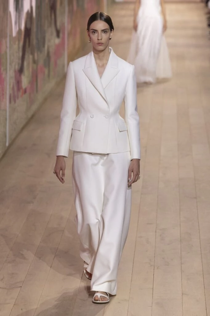 Desfile Christian Dior Alta Costura otoño invierno 23/24