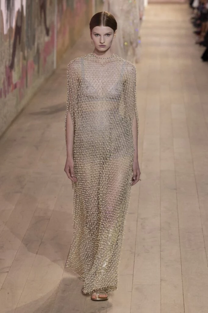 Desfile Christian Dior Alta Costura otoño invierno 23/24