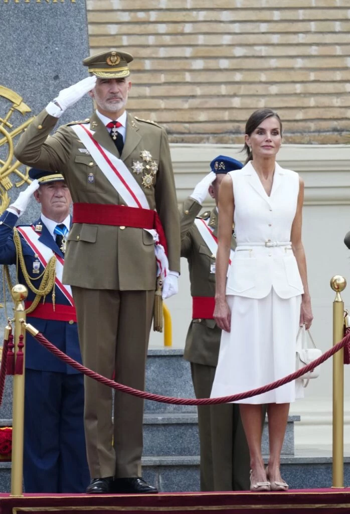 Looks letizia y leonor