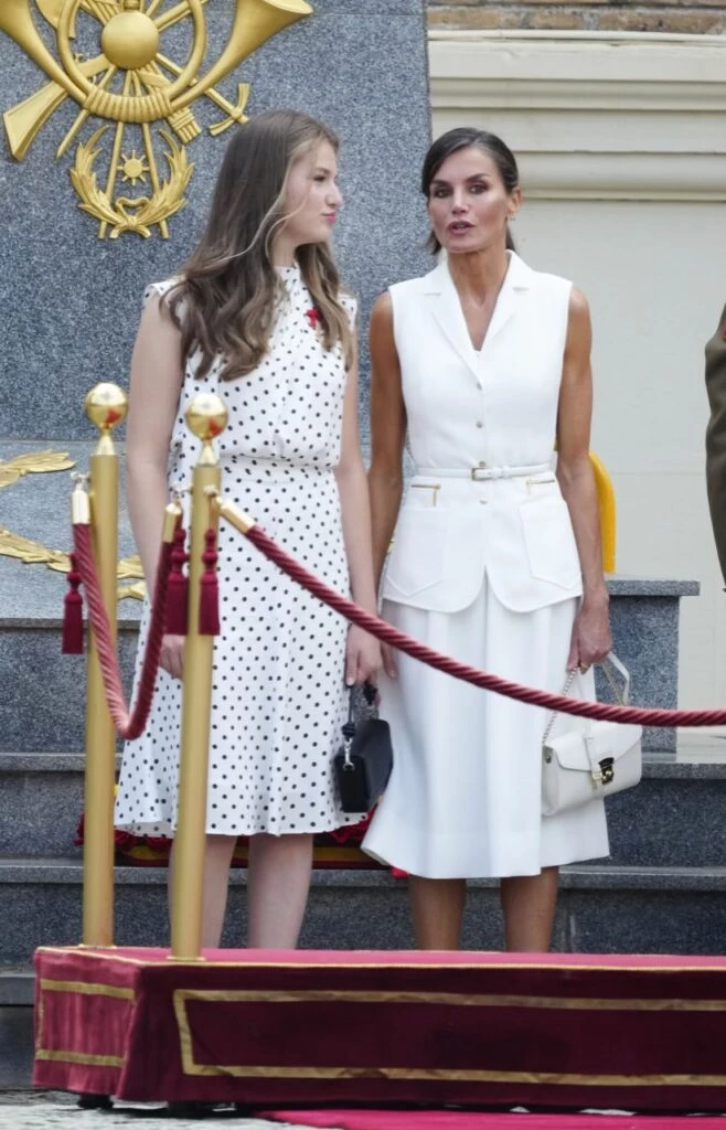 Looks letizia y leonor