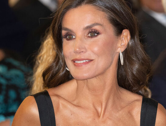 El vestido de Carolina Herrera que convierte a Letizia en una actriz de Hollywood sobre la alfombra roja