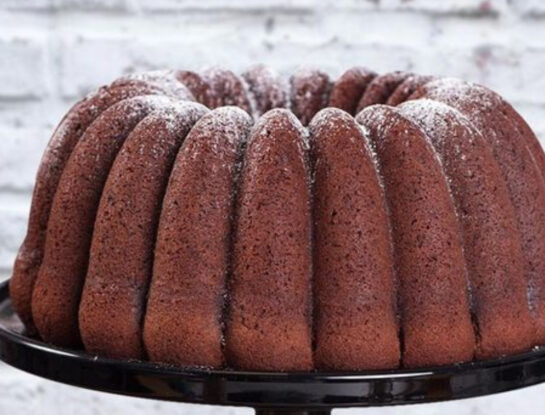 Receta deliciosa y express: budín XL de chocolate sin manteca