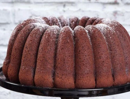 Receta deliciosa y express: budín XL de chocolate sin manteca
