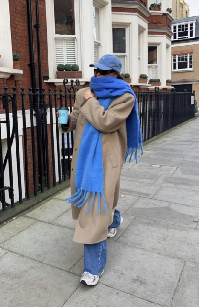 Las bufandas vuelven a ser tendencia este invierno 23. Foto: Pinterest.