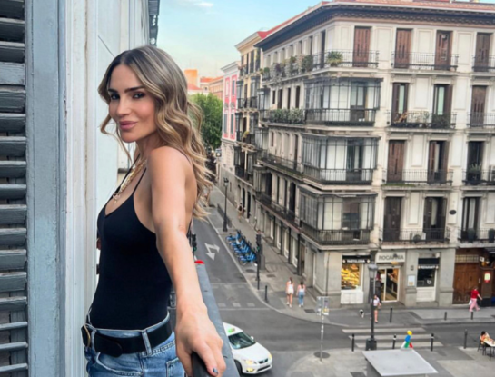 ¿Adiós al rosa? María Vázquez demuestra que el color de moda es el lavanda