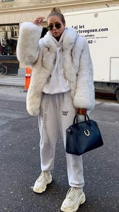 Pantalones blancos tendencia