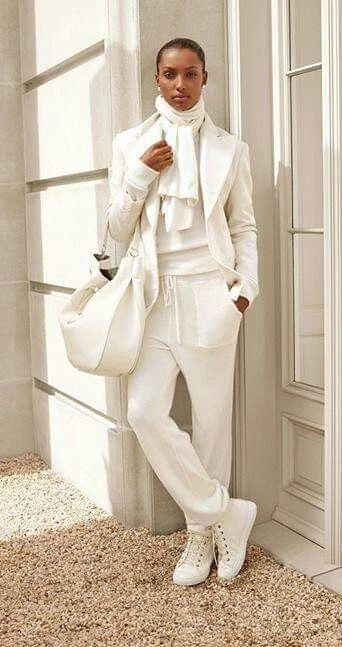 Pantalones blancos tendencia