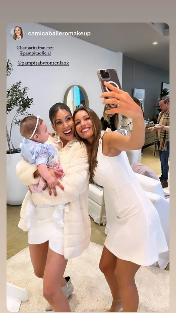 Pampita junto a Barby Franco y Sarah Burlando