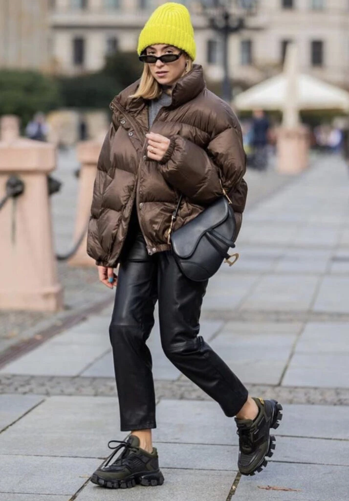 Puffers, el abrigo más canchero de este invierno 2023. Foto: Pinterest.