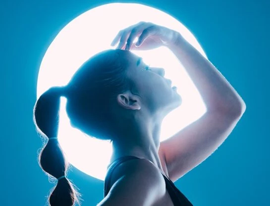 Super Luna en Capricornio: cómo va a impactar en los signos la luna del ciervo azul y cómo revertir sus efectos negativos
