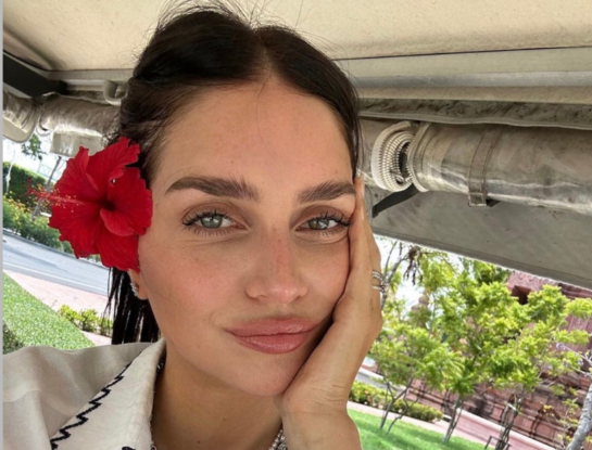 Zaira Nara nos adelanta la prenda más trendy de la próxima primavera/verano 23-24