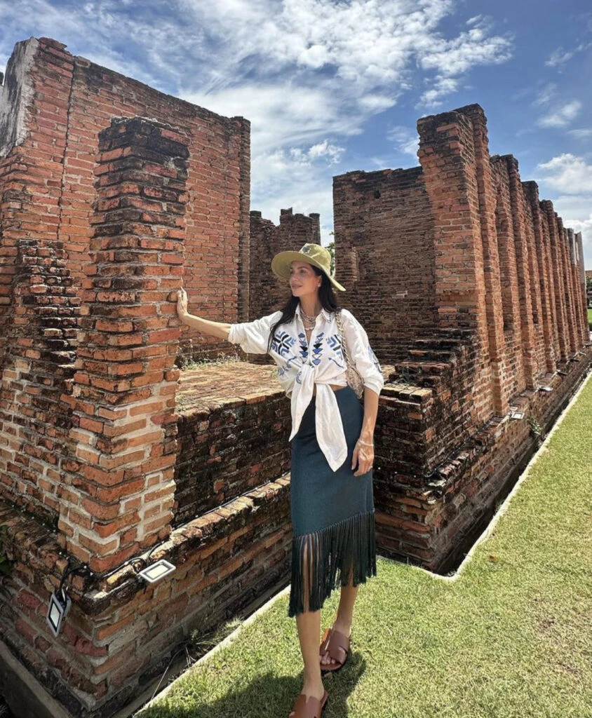 Zaira Nara apostó por un look muy fashionista en Tailandia. Foto: Instagram.