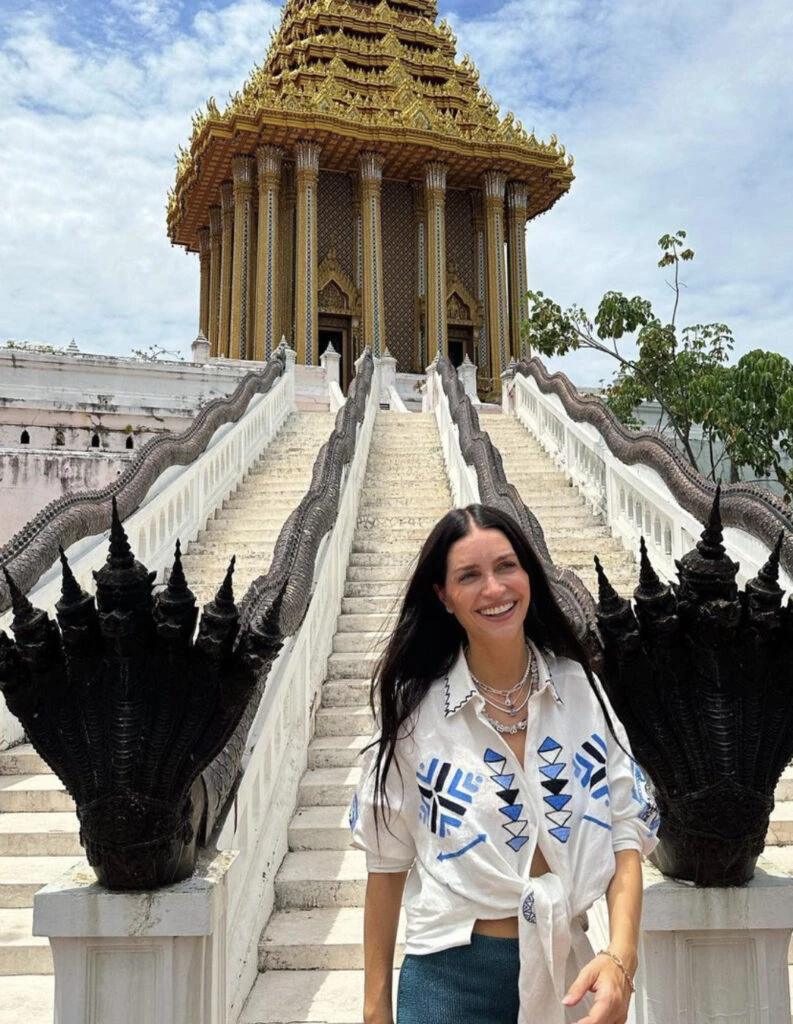 Zaira Nara apostó por un look muy fashionista en Tailandia