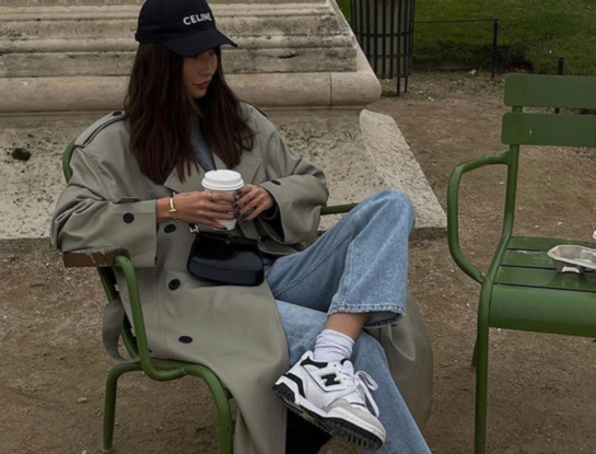 Guía de estilo: 5 looks con zapatillas para usar este finde 