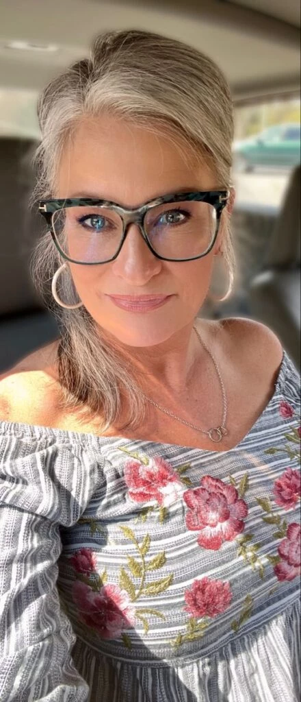 trucos de maquilaje si usas lentes 