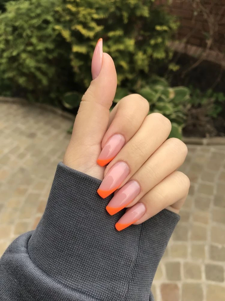 'Ballerina nails', el diseño más original en uñas largas