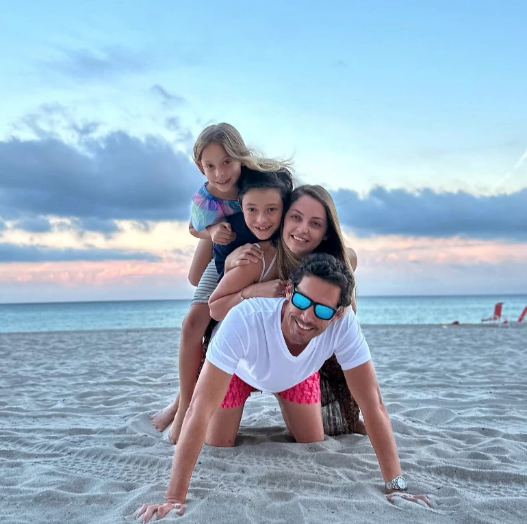 Ana Paula Pridonik Silva y Garon Maia