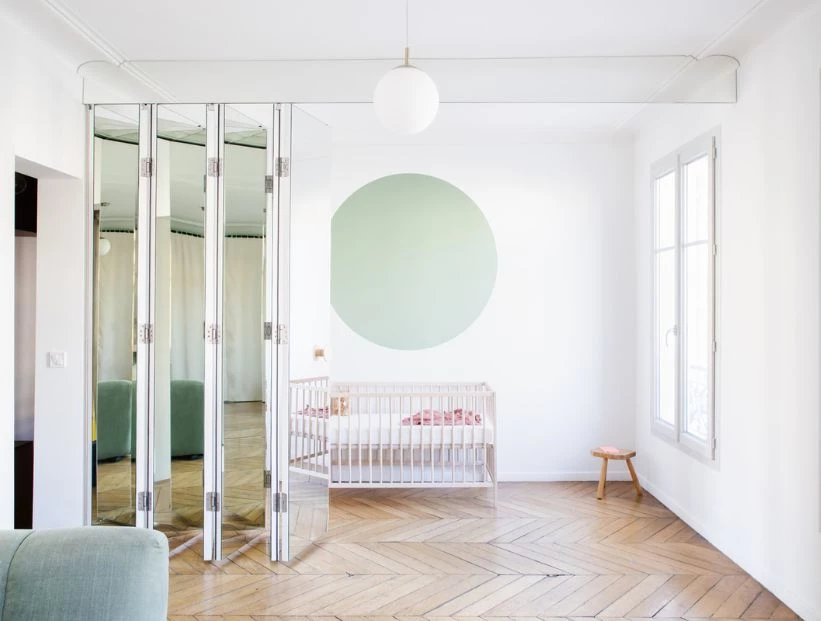 Así se renovó y adaptó un departamento para la llegada de un bebé