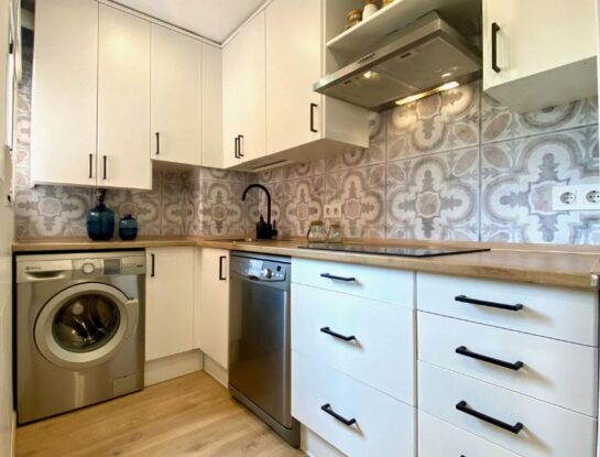 Antes y después: una cocina cálida y chic sin obras ni gastar una fortuna