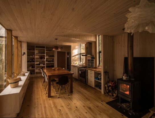 Para enamorarse: una casa de montaña construida íntegramente en madera