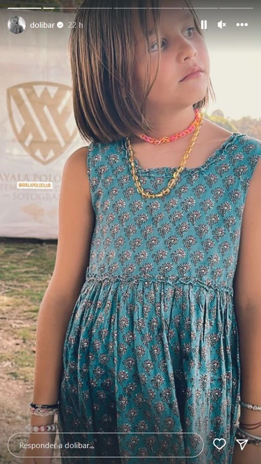 Dolores Barreiro mostró el tierno look hippie chic de su hija