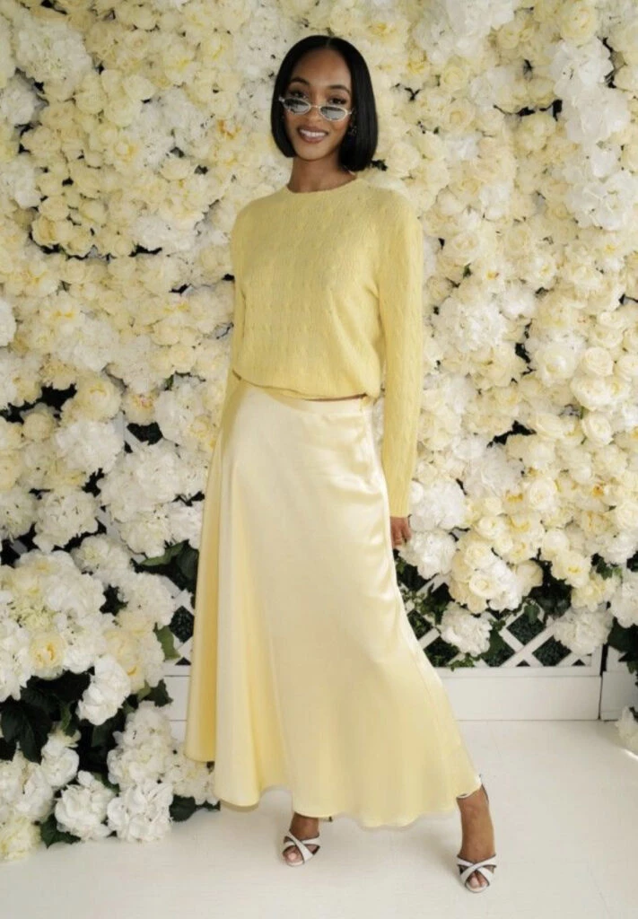 El amarillo llega listo para conquistar al rosa