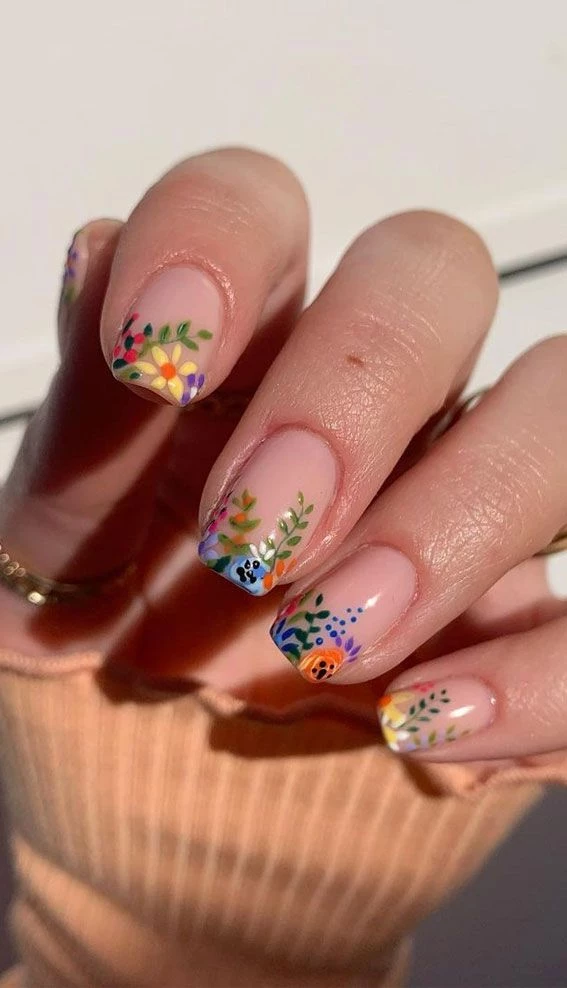 'Flower nails', el estilo más romántico para tus uñas que es tendencia