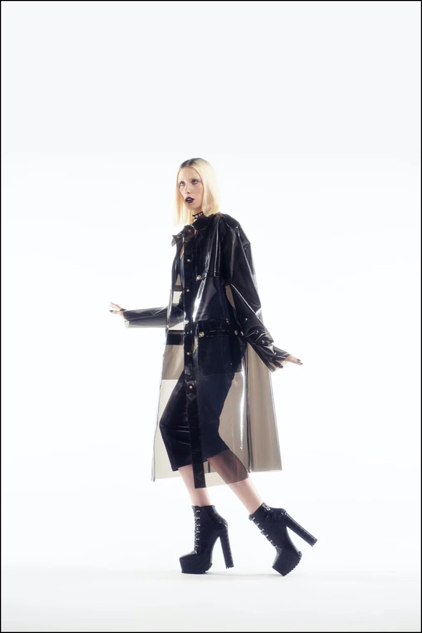 Versace Jeans Couture otoño invierno 2023/24