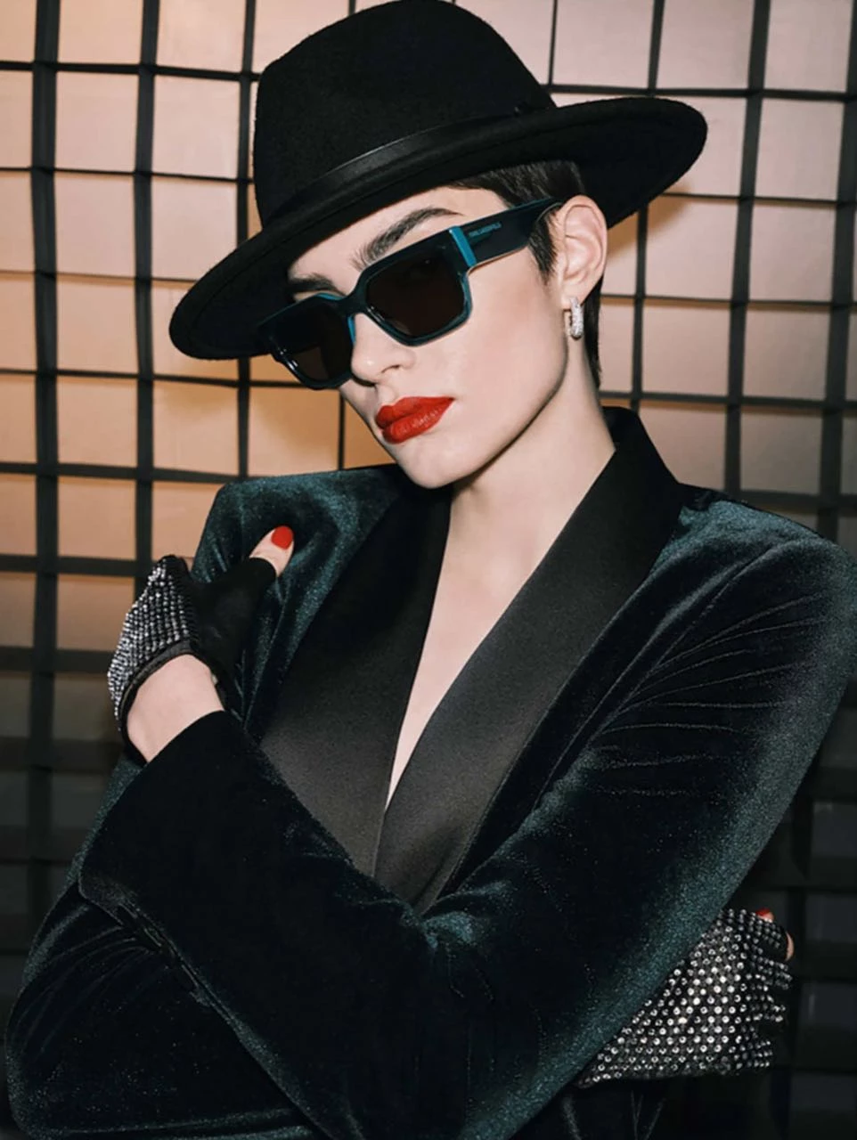 KARL LAGERFELD Resort 2024.