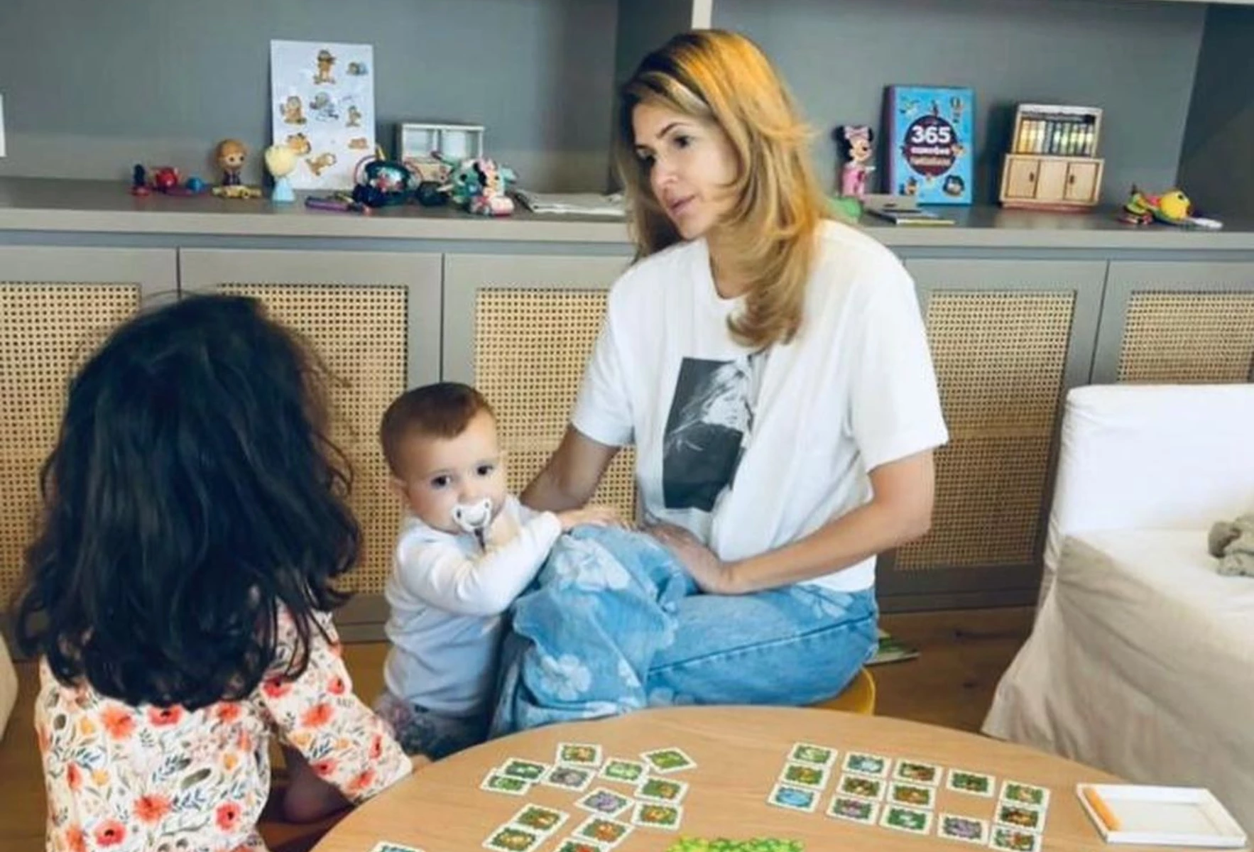 Isabel Macedo mostró el moderno playroom de sus hijas, Belita y Julia