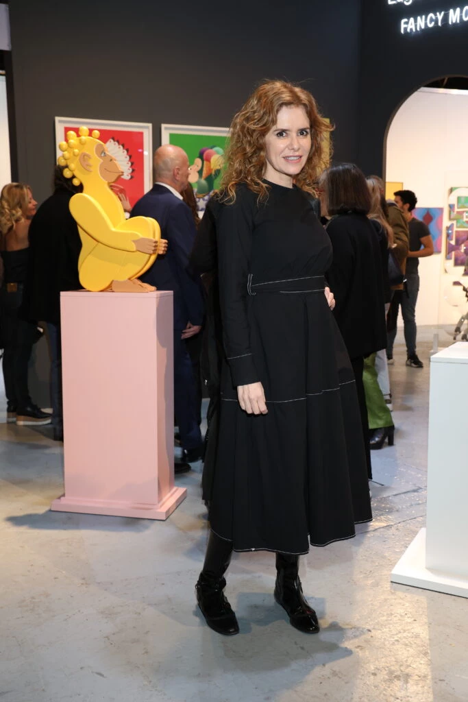 Karina El Azem en el lanzamiento de Fancy Monas en arteBA_MC Galería