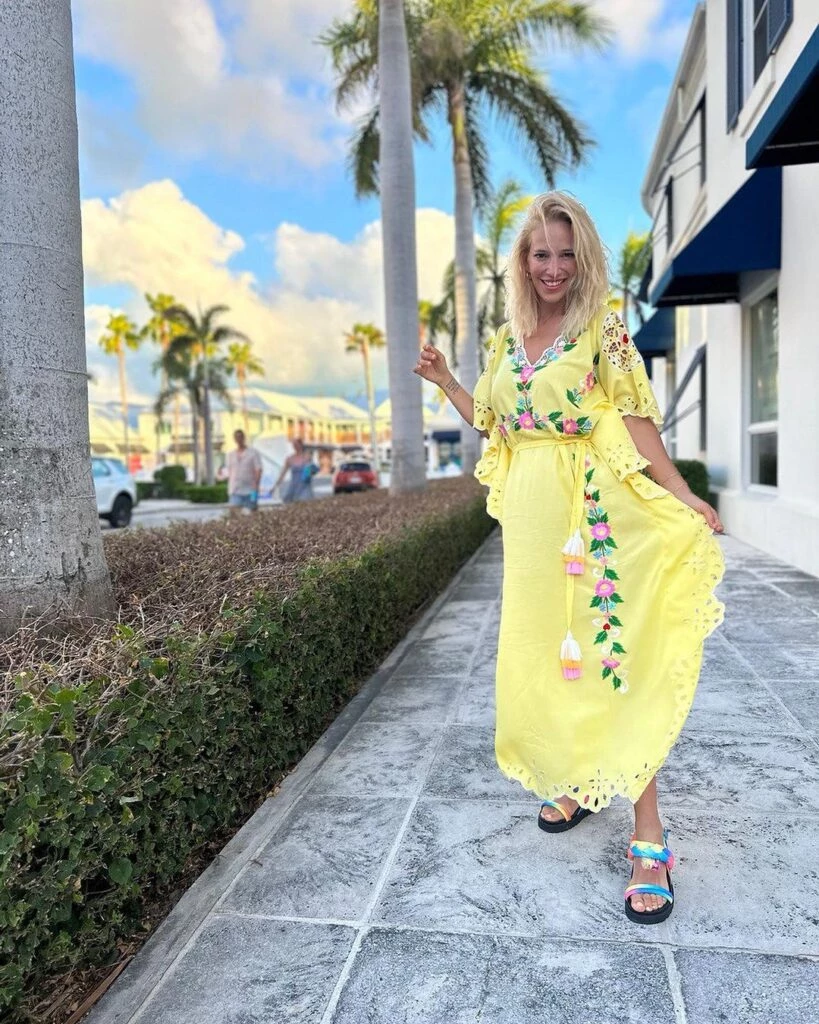 Luisana Lopilato luce un espectacular look primaveral