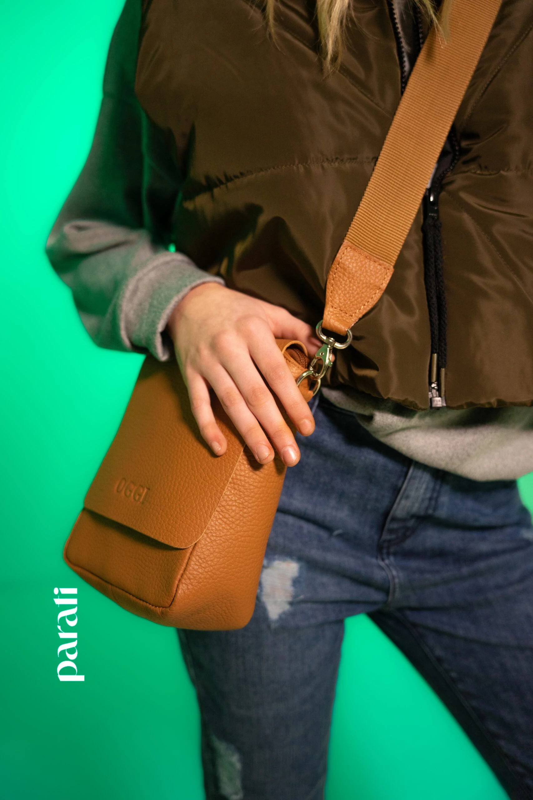 Moda práctica buzo gris