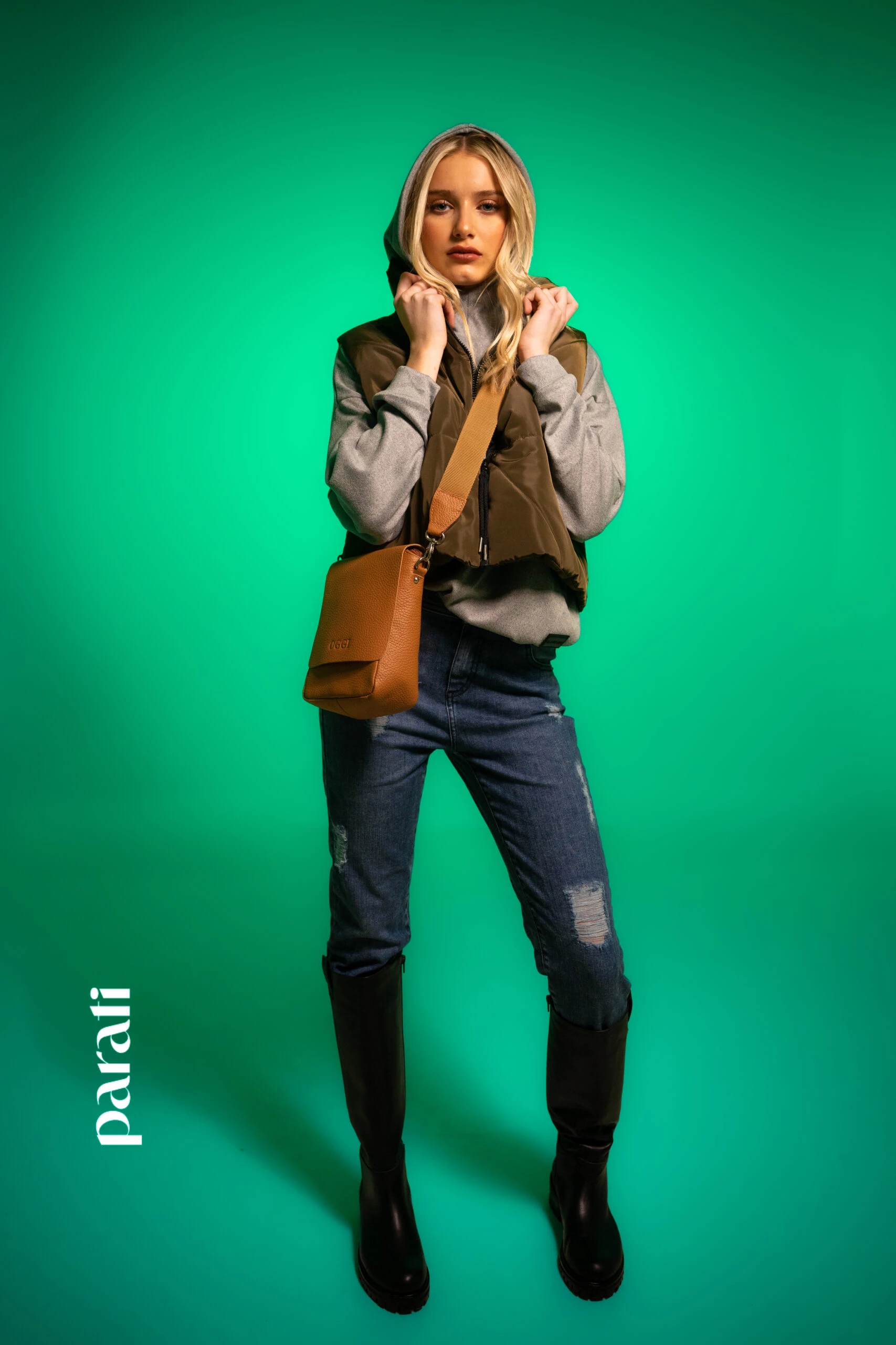 Moda práctica buzo gris