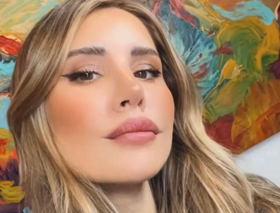 Así es la exclusiva cartera que Mica Tinelli usó en un evento