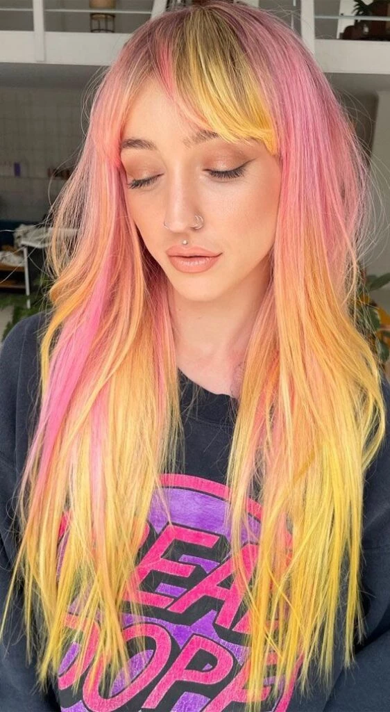 Todo lo que tenés que saber para cuidar tu pelo con colores fantasía