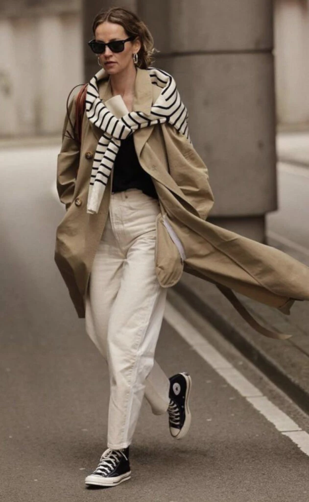 Trench, la prenda perfecta de entretiempo. Foto: Pinterest.