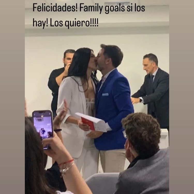 Toti Pasman se casó con Julieta Bettatis.