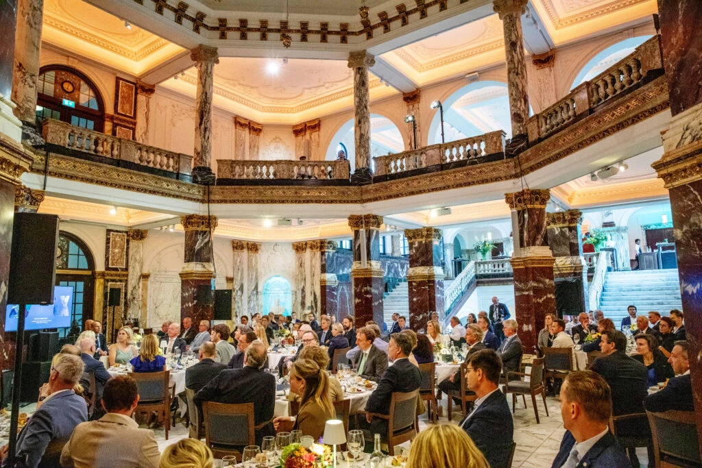 Así es el impactante look de Maxima. Foto: Fotonoticias.