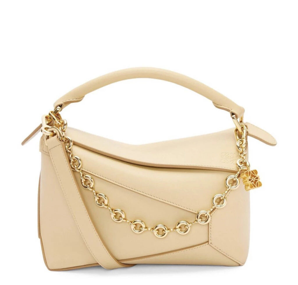 Así es el look monocromático que usó Rania de Jordania en Nueva York. Foto: Instagram.