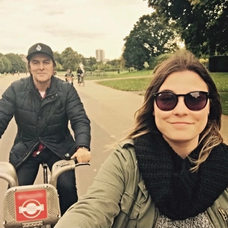 Así está Clara, la hija menor de Gabriel Corrado que cumplió 25 años