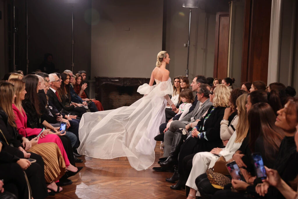 Desfile de Camila Romano en Semana de Alta Costura